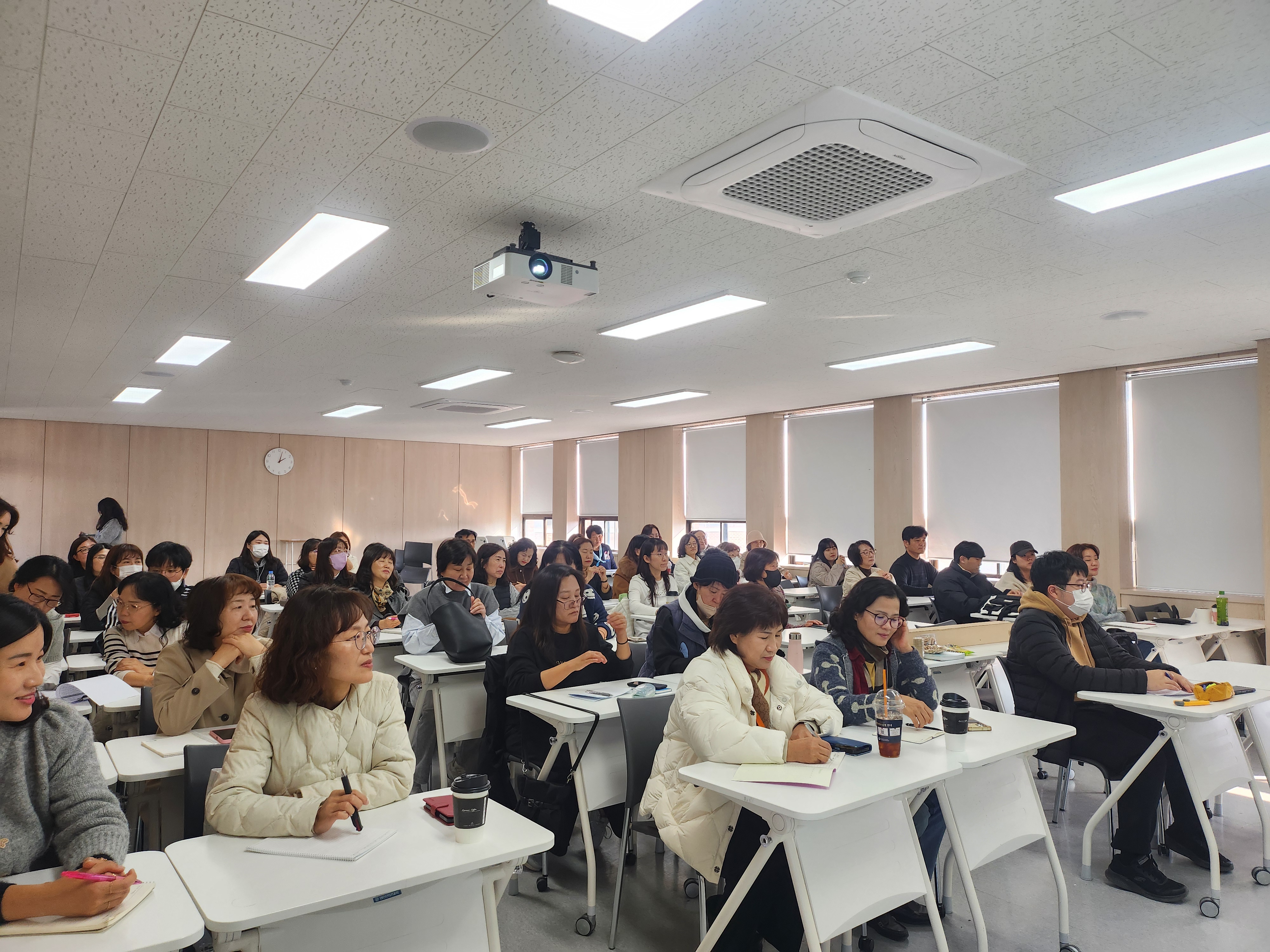 251120 사회복지과 시니어클럽 특강 (1교시) 5.jpg